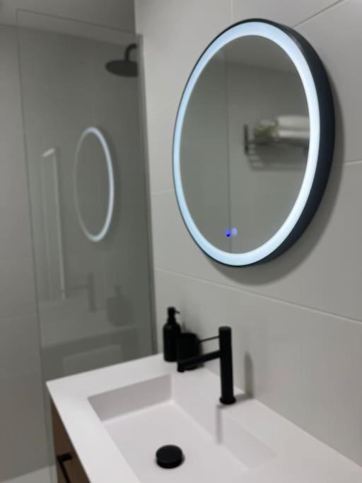 Atico Cork Apartment Виго Екстериор снимка